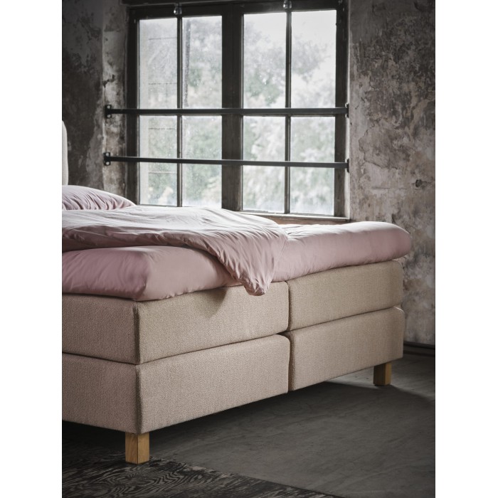 PULLMAN ORLANDO Silverline boxspringset met topdekmatras.