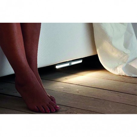 Wegklapbare instapverlichting voor onder de boxspring