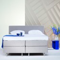 Eastborn OBLIQUE  boxspringset + gestoffeerde matras met topdek.