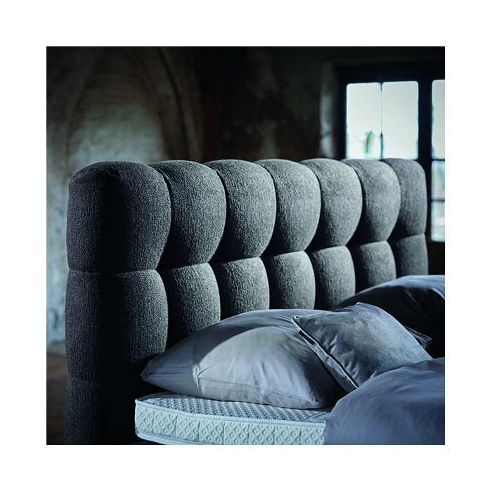 PULLMAN WASHINGTON Silverline boxspringset met topdekmatras.