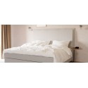 JENSEN SUPREME boxspring combinatie met topdekmatras en Cozy hoofdbord.