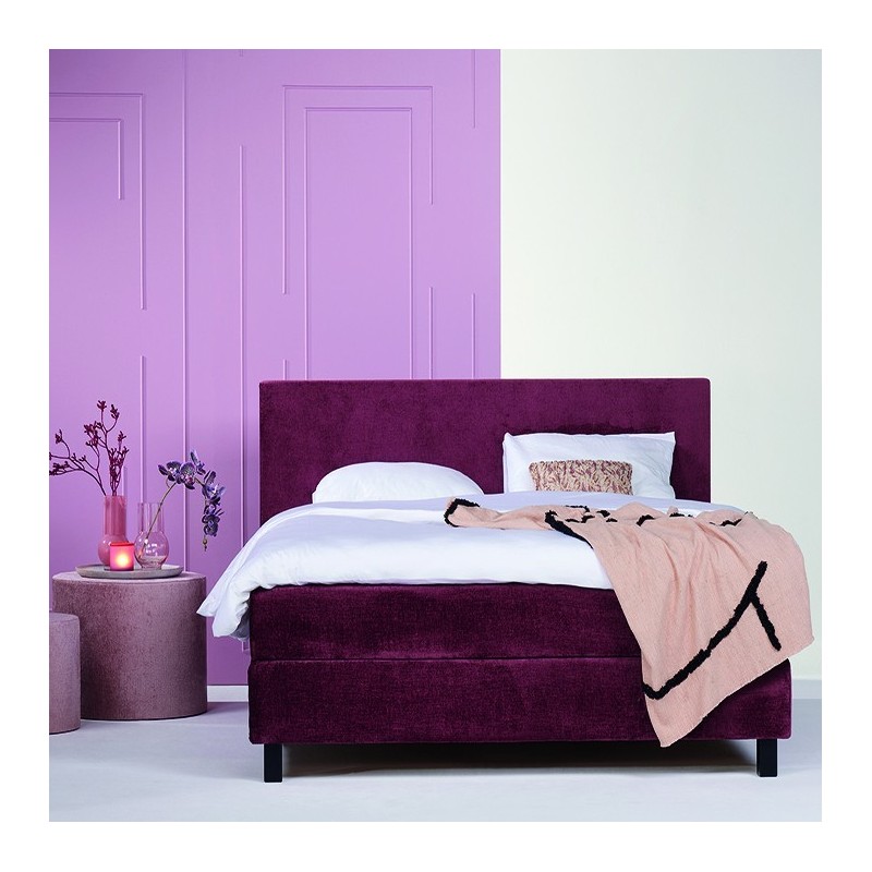 Eastborn FORWARD boxspringset inclusief Eastborn matrassen.