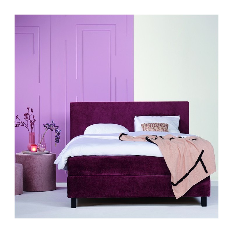 Eastborn Boxspring Forward